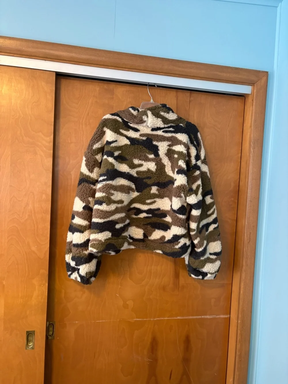 wild fable Olive Green Cropped Sherpa Hoodie - Picture 2 of 3